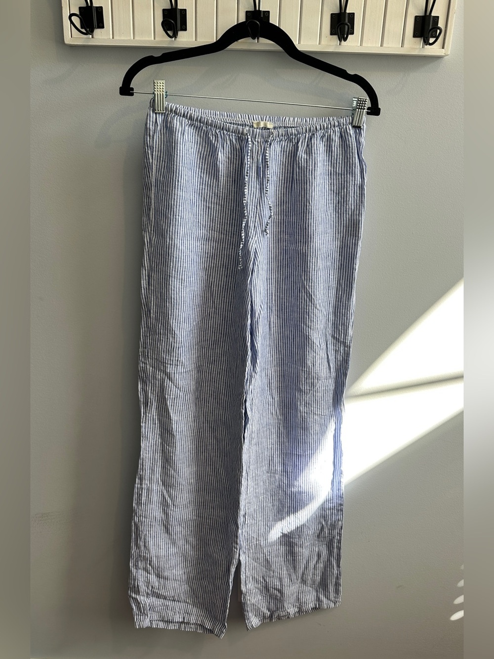 Brandy Melville Light Blue & White Seersucker Stripe Chinos